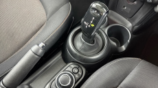 MINI Hatchback 1.5 Cooper Classic 3dr Auto [Comfort/Nav Pack] Petrol Hatchback